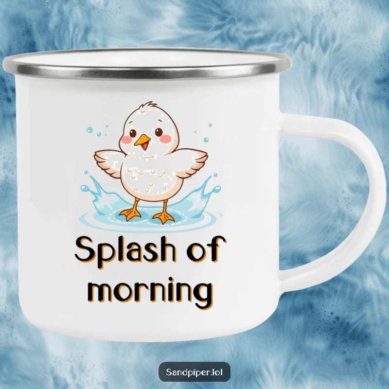 Funny Sandpiper Camping Mug: A cheerful sandpiper splashes water from its feathers, perfect for outdoor enthusiasts.