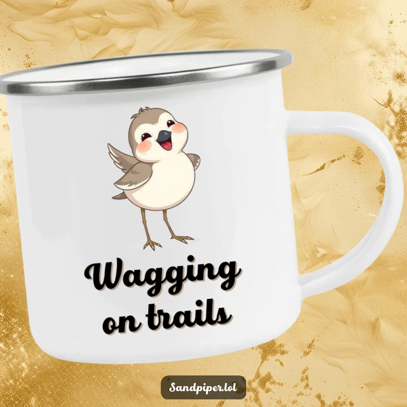 Funny sandpiper camping mug depicting a bird joyfully wagging its tail feathers, ideal for enjoying drinks on the go.